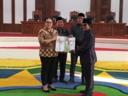 Dua Ranperda Usulan Pemda Taliabu Disetujui 3 Fraksi di DPRD